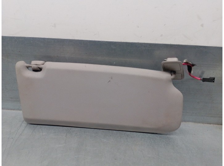 Recambio de parasol izquierdo para volvo s40 berlina 2.0 diesel cat referencia OEM IAM 30715633 
