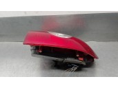 Replacement rear right tail light for Renault Clio II phase II (B/CB0) 1.5 dCi diesel OEM IAM reference 8200071414 3 DOORS