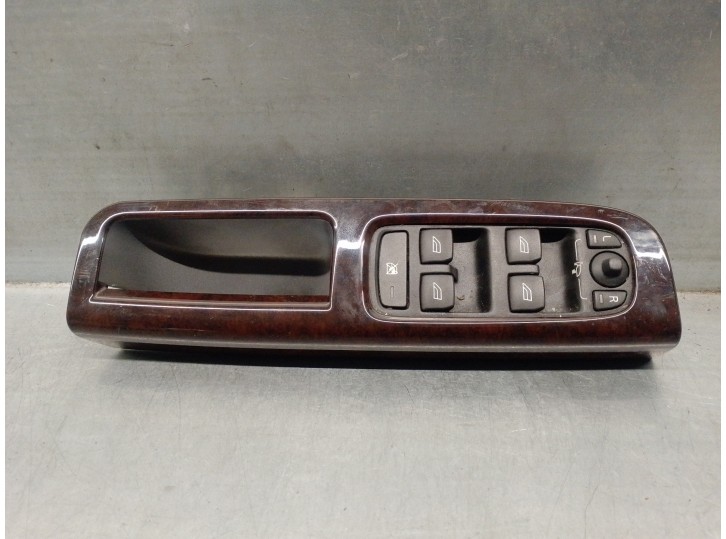 Recambio de mando elevalunas delantero izquierdo para volvo s40 berlina 2.0 diesel cat referencia OEM IAM 30746184 
