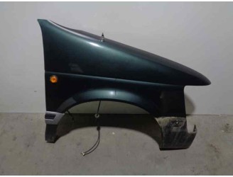 Replacement front right fender for Chrysler Voyager (ES) 3.3 CAT OEM IAM reference 4411946 GREEN 