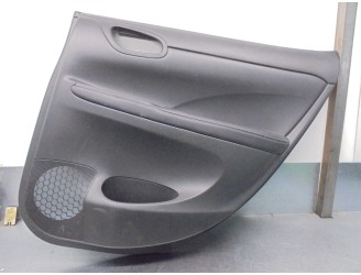 Recambio de guarnecido puerta trasera derecha para nissan pulsar (c13) 1.5 turbodiesel cat referencia OEM IAM 829003ZL0A  