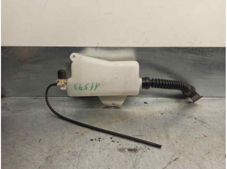 Recambio de deposito limpia para chrysler voyager (es) 3.3 cat referencia OEM IAM 4389184 