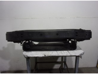 Recambio de refuerzo paragolpes delantero para volvo s40 berlina 2.0 diesel cat referencia OEM IAM 31353949 DE HIERRO 