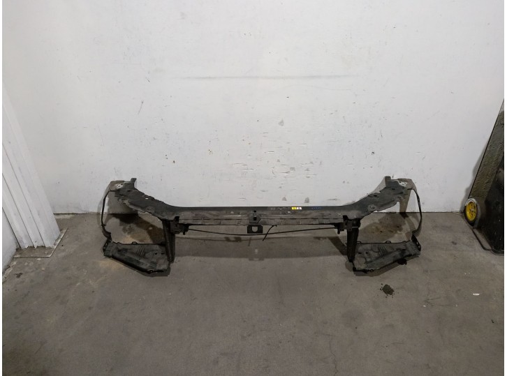 Replacement front panel for Land Rover Freelander 2 (L359) 2.2 TD4 4x4 OEM IAM reference LR000023 LR000023 