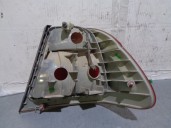 Recambio de piloto trasero izquierdo para bmw serie 3 berlina (e46) 2.0 16v diesel cat referencia OEM IAM 8383823 DE ALETA 4 PUE