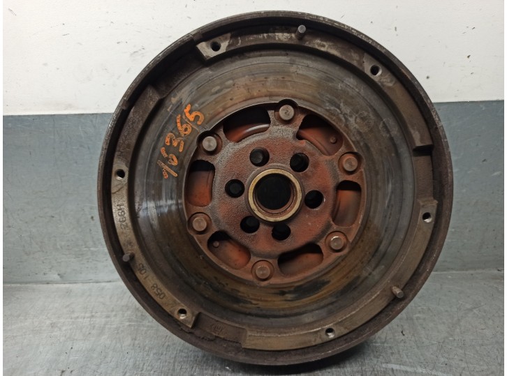 Recambio de volante motor para audi a4 avant (b5) 1.8 20v turbo referencia OEM IAM 058105266H 