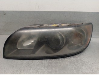 Recambio de faro izquierdo para volvo s40 berlina 2.0 diesel cat referencia OEM IAM 30698877 0301198271 AUTOMOTIVE