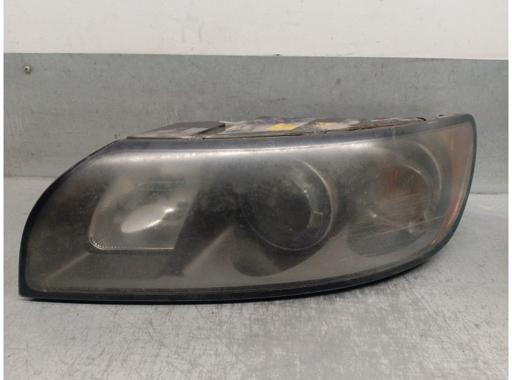 Recambio de faro izquierdo para volvo s40 berlina 2.0 diesel cat referencia OEM IAM 30698877 0301198271 AUTOMOTIVE