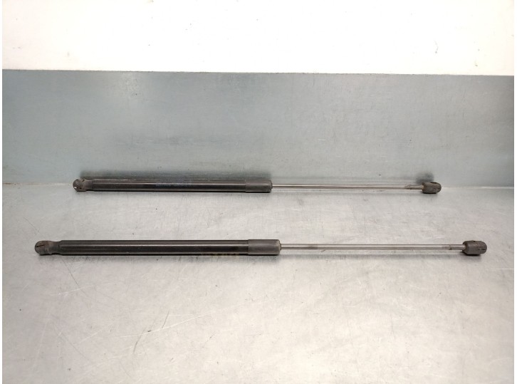 Recambio de amortiguadores maletero / porton para ford focus iii 1.6 tdci referencia OEM IAM BM51A406A10AE 1747492 