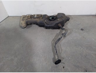 Recambio de deposito combustible para nissan pulsar (c13) 1.5 turbodiesel cat referencia OEM IAM 172013ZN1A 172023ZN1A CESTA 25