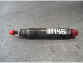 Replacement injector for Renault Master Combi from '98 1.9 diesel OEM IAM reference 7700112883 0432193611 BOSCH