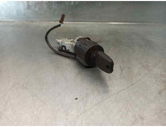 Replacement ignition switch for Peugeot 208 1.6 e-HDi FAP OEM IAM reference 96762547 