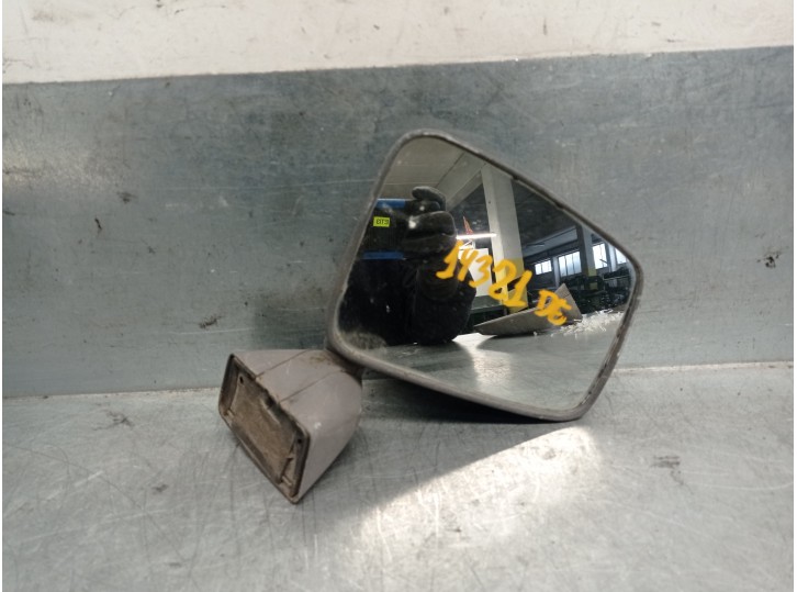 Replacement right wing mirror for Renault Rapid/Express (F40) 1.4 OEM IAM reference 7700804099 MANUAL 4 DOORS