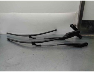 Recambio de brazo limpia delantero derecho para mercedes-benz clase cl (w215) coupe 5.0 v8 24v cat referencia OEM IAM A215820214