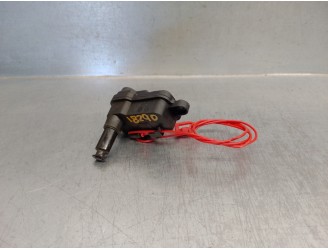 Recambio de motor tapa deposito combustible para audi a6 berlina (4gc) 3.0 v6 24v tdi referencia OEM IAM 4L0862153D 