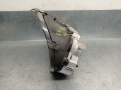 Replacement instrument cluster for volvo v40 estate 2.0 16v cat OEM IAM reference 30862000007 8251190 