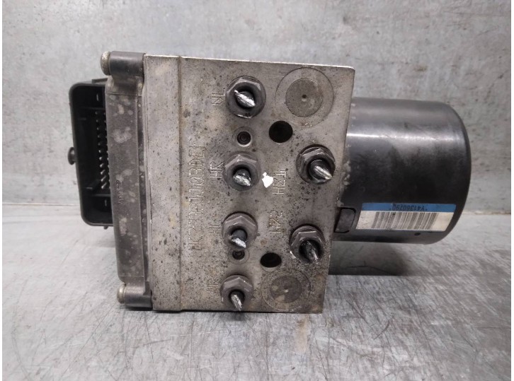 Recambio de abs para volkswagen passat berlina (3c2) 2.0 tdi referencia OEM IAM 3C0614109D 
