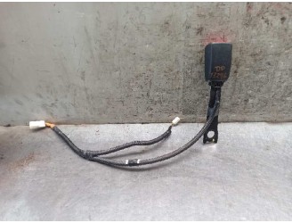 Recambio de enganche cinturon para toyota prius (nhw30) 1.8 16v cat (híbrido) referencia OEM IAM 15583  