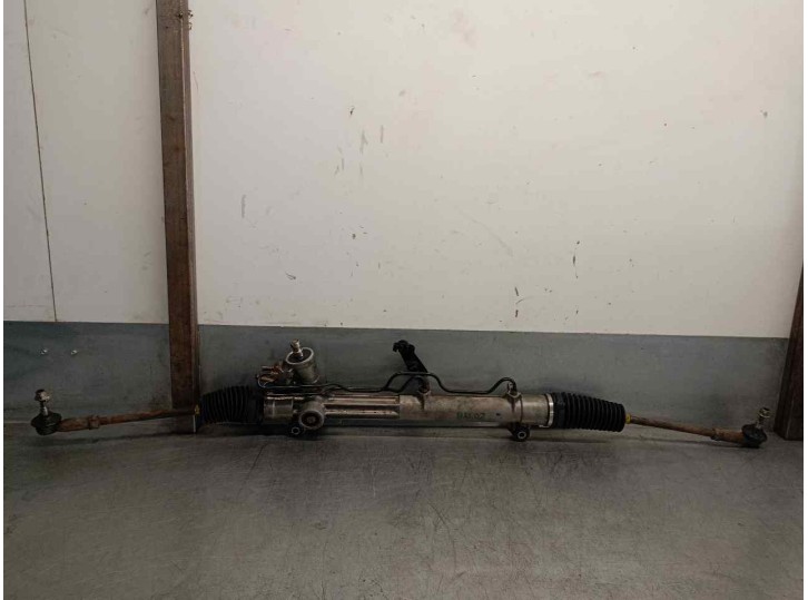 Recambio de cremallera direccion para ford fiesta berlina 1.3 cat referencia OEM IAM 96FB3550AC  