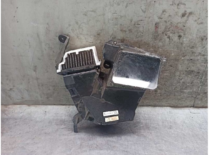 Recambio de pantalla multifuncion para toyota prius (nhw30) 1.8 16v cat (híbrido) referencia OEM IAM 8310847020 