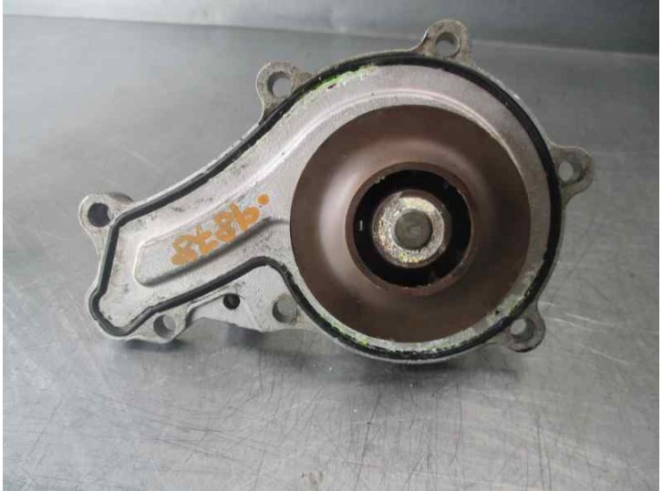 Recambio de bomba agua para ford fiesta (cbk) 1.4 tdci cat referencia OEM IAM 02182719 181019 DAYCO