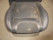Recambio de asiento delantero derecho para renault koleos 2.0 dci diesel fap referencia OEM IAM 3697606 CUERO Y TEL ANEGRA 5 PUE