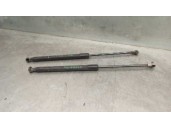 Replacement boot / tailgate shock absorbers for Toyota Yaris (_P9_) 1.4 D-4D (NLP90_) OEM IAM reference 689600D012 
