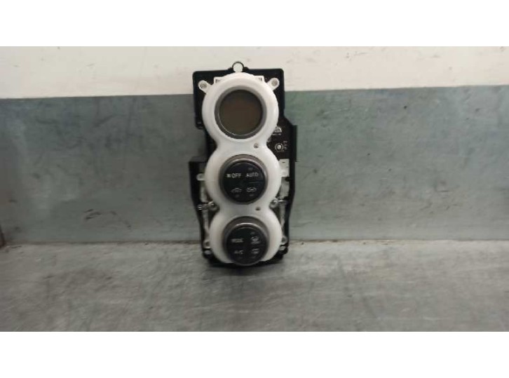 Recambio de mando climatizador para toyota yaris (_p9_) 1.4 d-4d (nlp90_) referencia OEM IAM 559000D210 