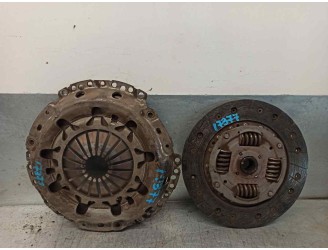 Recambio de kit embrague para seat cordoba berlina (6k2) 1.6 referencia OEM IAM 052198141EX 120019310 LUK