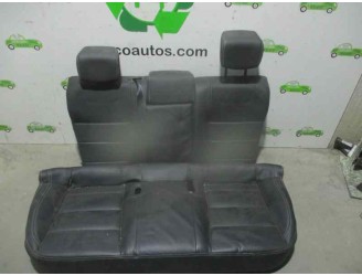 Recambio de asientos traseros para renault laguna iii kte3/ kte30e 3.0 referencia OEM IAM 2665481 CUERO NEGRO 5 PUERTAS