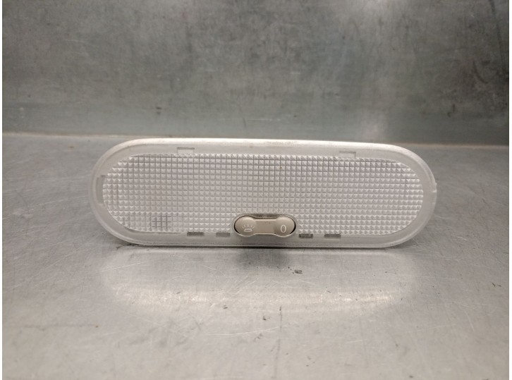 Recambio de luz interior para dacia sandero ii 1.0 sce 75 (b8jc, b8jd) referencia OEM IAM 8200074362  