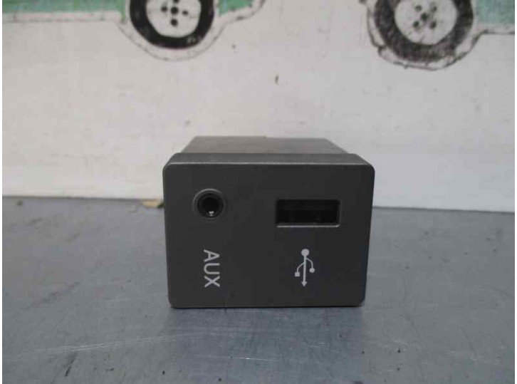 Recambio de botones salpicadero para ssangyong rodius 2.0 td cat referencia OEM IAM 299117882 