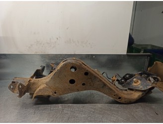 Recambio de brazo suspension inferior trasero izquierdo para ford focus berlina (cak) 1.6 16v cat referencia OEM IAM 55502JG000 