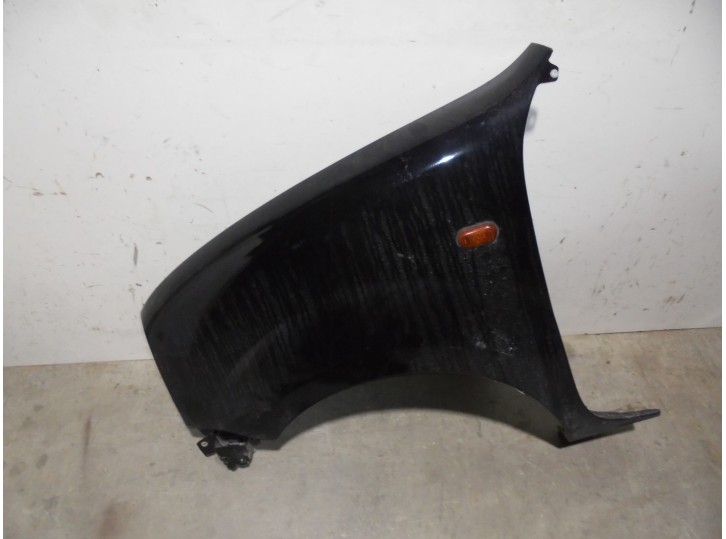 Recambio de aleta delantera izquierda para renault kangoo (f/kc0) 1.9 diesel referencia OEM IAM 7751691052 NEGRA 