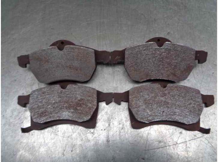 Recambio de pastillas de freno para opel astra g berlina 2.0 dti referencia OEM IAM 0295702 