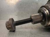 Recambio de transmision delantera derecha para audi a6 berlina (c4) 2.8 quattro referencia OEM IAM 4A0407452EX 