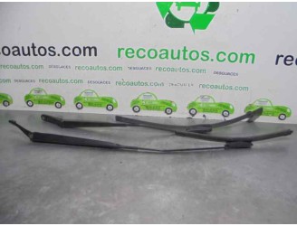 Recambio de brazo limpia delantero derecho para renault laguna iii kte3/ kte30e 3.0 referencia OEM IAM   