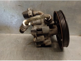 Replacement power steering pump for Chrysler Voyager (RG) 2.5 CRD CAT OEM IAM reference 4743974AB W05 