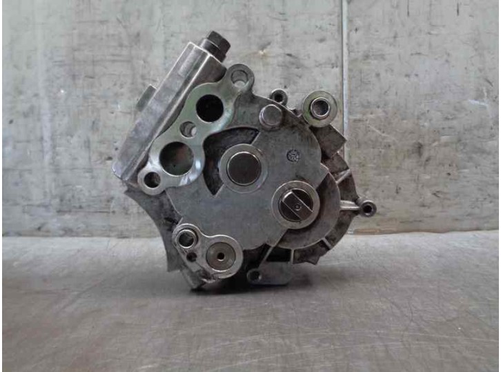 Recambio de depresor freno / bomba vacio para iveco daily caja cerrada (2006 =>) 3.0 diesel referencia OEM IAM 2104081A 