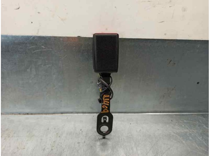 Recambio de enganche cinturon para peugeot 208 1.6 e-hdi fap referencia OEM IAM A1689328 2 PINES 