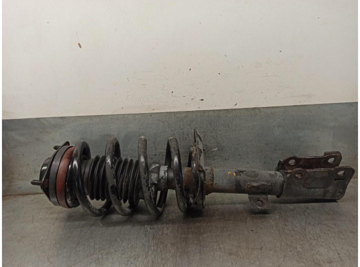 Recambio de amortiguador delantero derecho para dodge journey 2.4 16v referencia OEM IAM 68039642AA 