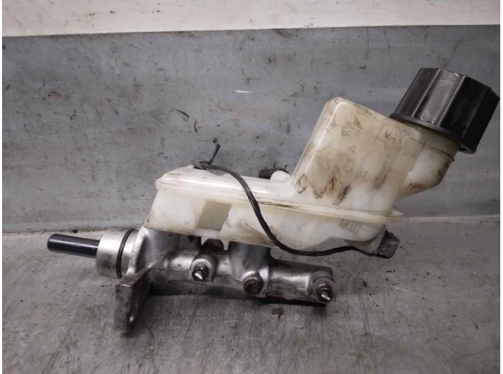 Recambio de bomba freno para mazda 6 berlina (gg) 2.0 diesel cat referencia OEM IAM GJ6L4340ZA GJ6E 