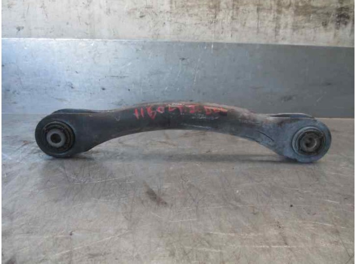 Recambio de brazo suspension superior trasero izquierdo para ford kuga (cbv) 2.0 tdci cat referencia OEM IAM 8V415500AA 