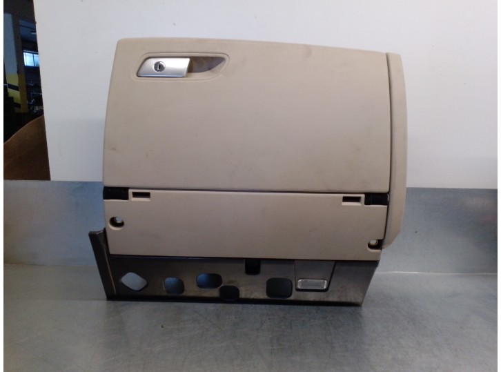 Recambio de guantera para audi a6 berlina (4gc) 3.0 v6 24v tdi referencia OEM IAM 4G8857035D 
