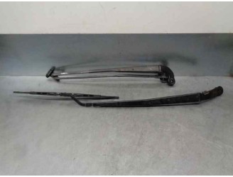 Replacement front right wiper arm for Lexus LS400 (UCF20) Basic (UCF 20) OEM IAM reference 8521150090 