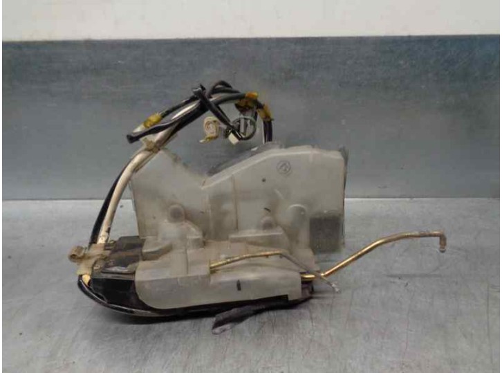 Recambio de cerradura puerta delantera izquierda para lexus ls400 (ucf20) básico (ucf 20) referencia OEM IAM 6904050140 8 PINES 