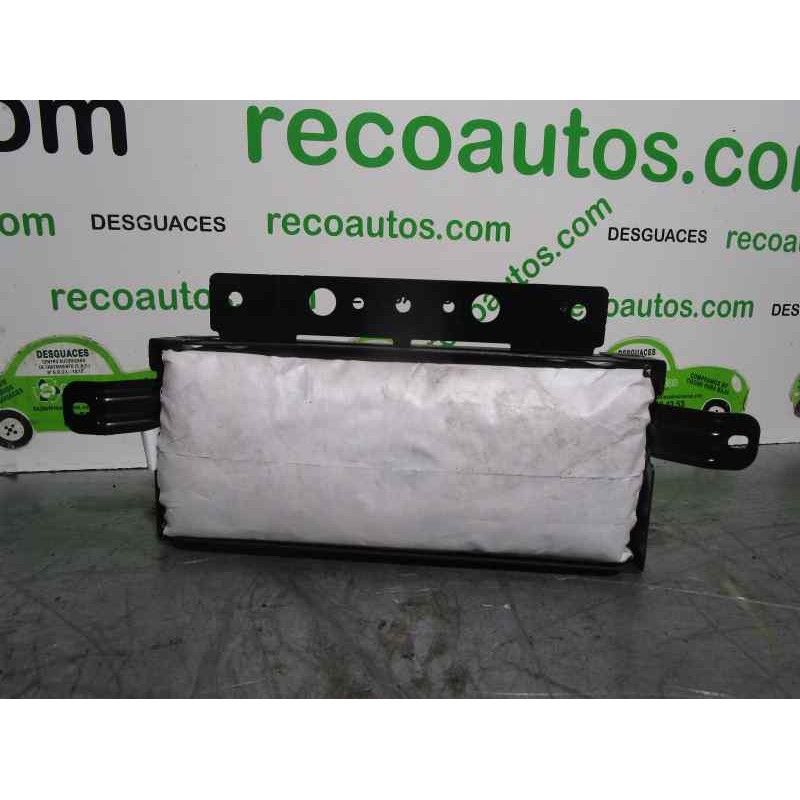 Recambio de airbag delantero derecho para kia magentis 2.0 cat referencia OEM IAM 8453038XXX  