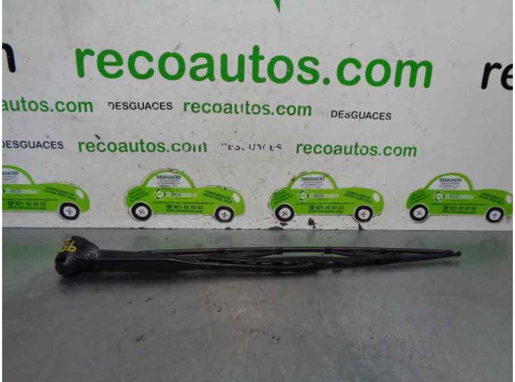Recambio de brazo limpia trasero para audi a6 avant (c4) 2.5 tdi referencia OEM IAM 