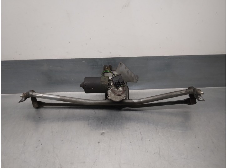 Recambio de motor limpia delantero para audi 100 berlina (443) 2.2 referencia OEM IAM 443955023  