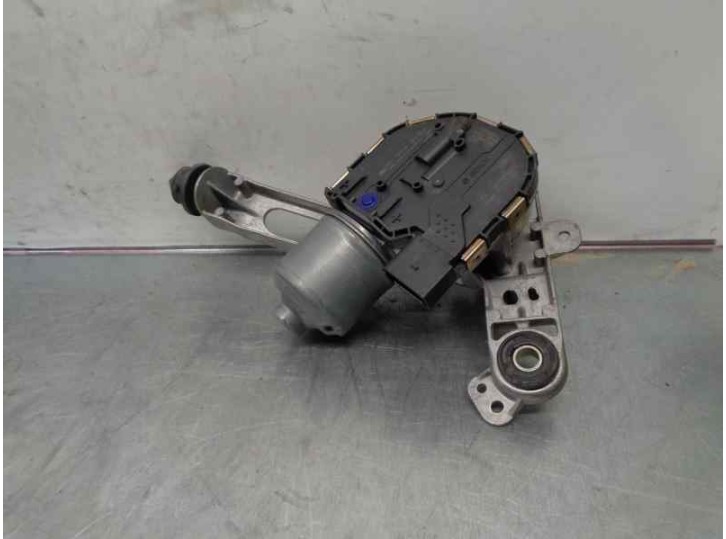 Replacement front wiper motor for Ford Focus Lim. 1.6 TDCi CAT OEM IAM reference BM5117504BK 143372620011 